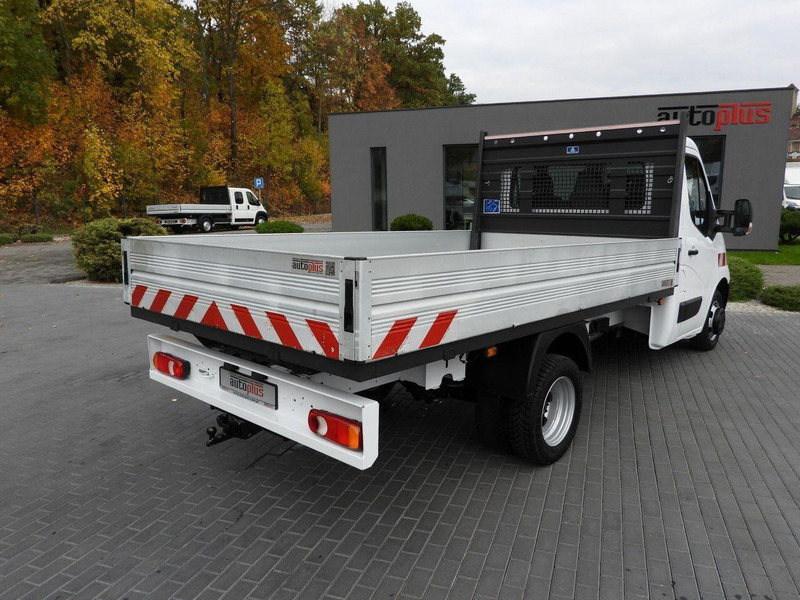 Renault MASTER SKRZYNIA TEMPOMAT NAWIGACJA BLIŹNIACZE KOŁA KLIMATYZACJA - Caja abierta furgoneta: foto 3 Renault MASTER SKRZYNIA TEMPOMAT NAWIGACJA BLIŹNIACZE KOŁA KLIMATYZACJA - Caja abierta furgoneta: foto 3