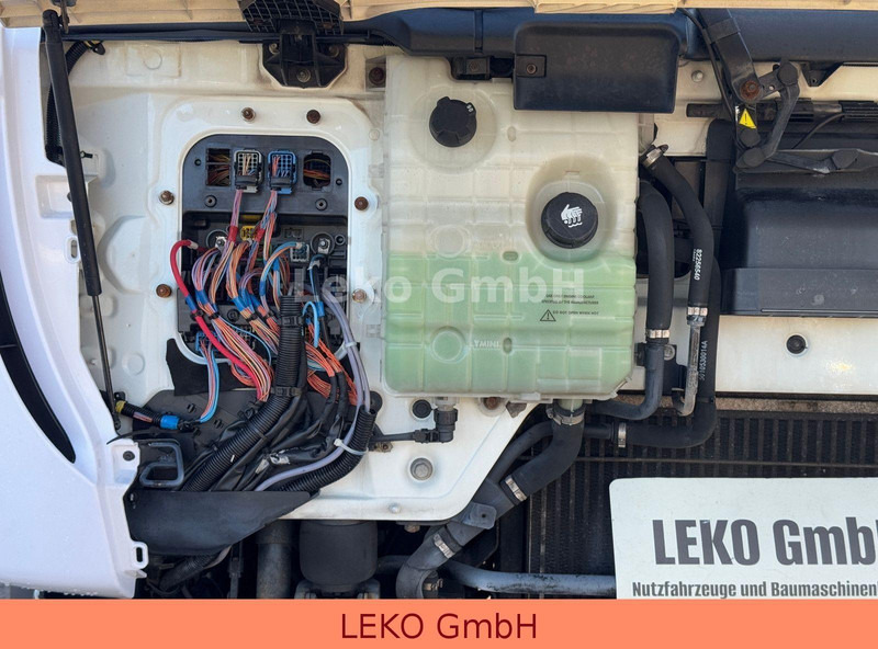 Camión frigorífico Renault Premium 310.26: foto 14