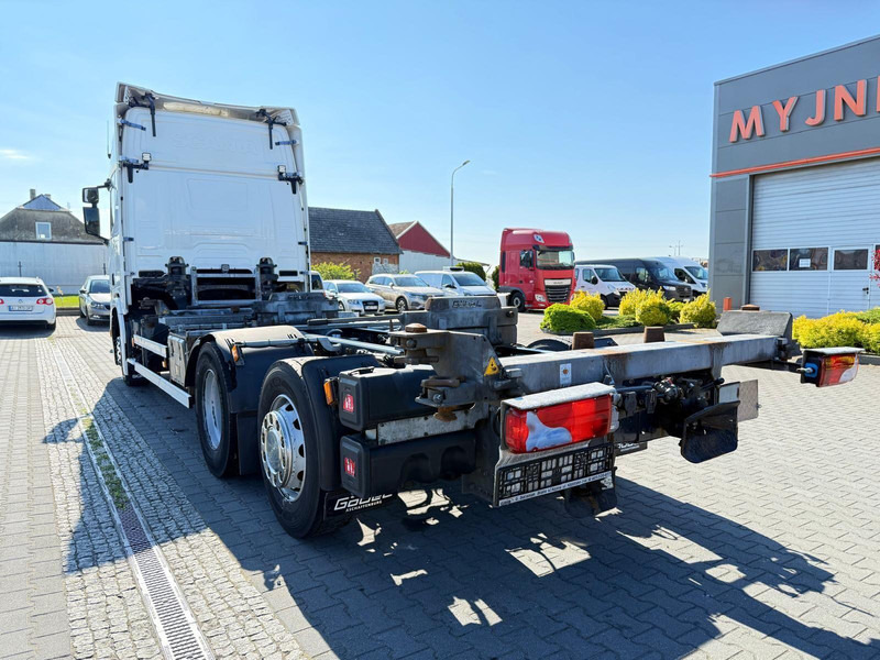 Scania R450 BDF SWAP CHASSIS 1.HAND - Camión portacontenedore/ Intercambiable: foto 3 Scania R450 BDF SWAP CHASSIS 1.HAND - Camión portacontenedore/ Intercambiable: foto 3