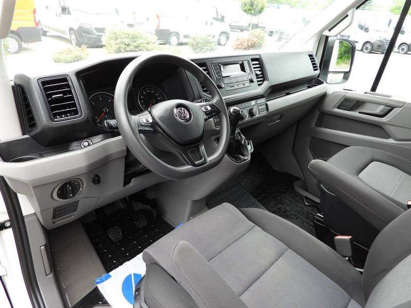 Volkswagen CRAFTER PLANDEKA 8 PALET TEMPOMAT LEDY KLIMATYZACJA 180KM [ 04 - Camión caja cerrada: foto 2 Volkswagen CRAFTER PLANDEKA 8 PALET TEMPOMAT LEDY KLIMATYZACJA 180KM [ 04 - Camión caja cerrada: foto 2