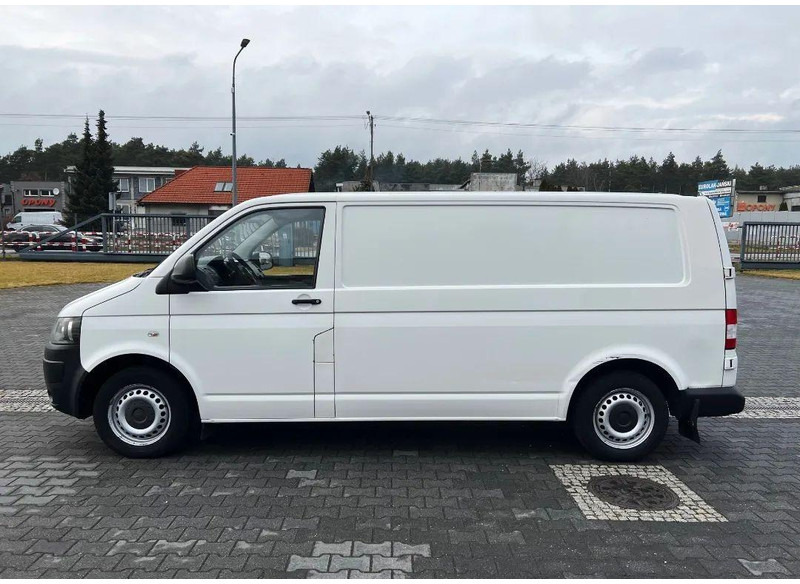 Volkswagen Transporter T5 Bankowóz Blaszak Long Salon PL, Jeden Właściciel - Furgoneta caja cerrada: foto 2 Volkswagen Transporter T5 Bankowóz Blaszak Long Salon PL, Jeden Właściciel - Furgoneta caja cerrada: foto 2