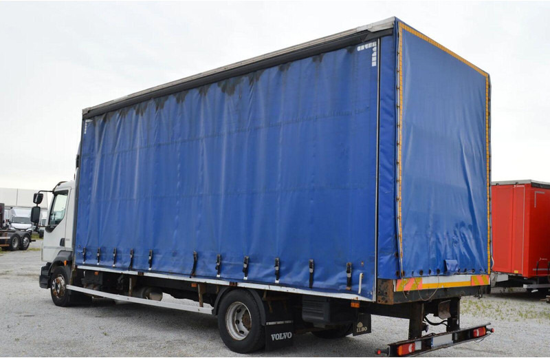 Volvo FL 290 12.290 CURTAIN TILT EURO 5 - Camión lona: foto 3 Volvo FL 290 12.290 CURTAIN TILT EURO 5 - Camión lona: foto 3