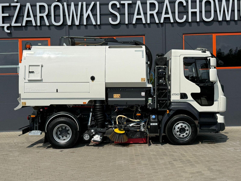 Volvo VOLVO FL 15.250 Euro 6 // zamiatarka dwustronna JOHNSTON VT652 - Barredora vial: foto 5 Volvo VOLVO FL 15.250 Euro 6 // zamiatarka dwustronna JOHNSTON VT652 - Barredora vial: foto 5