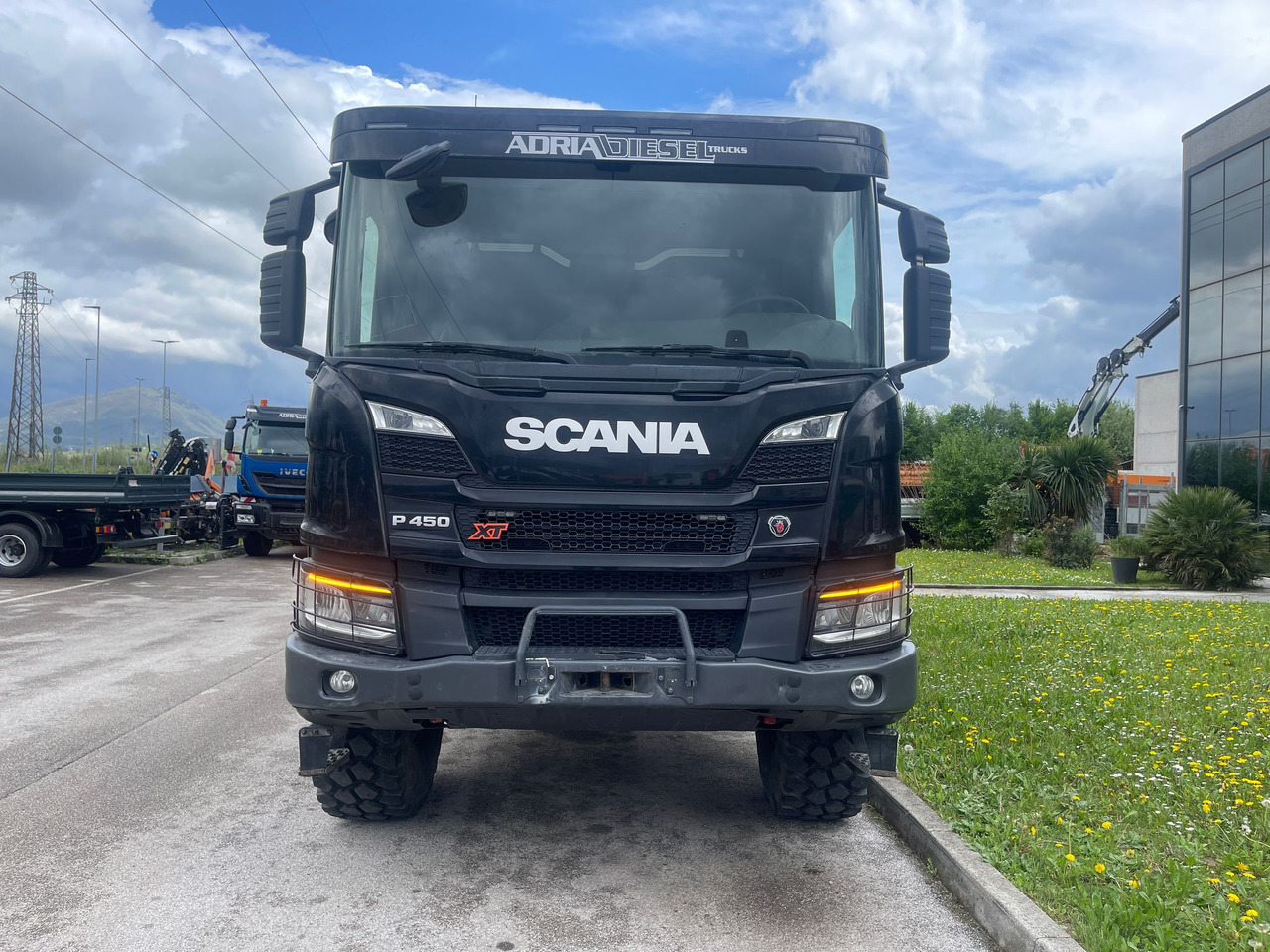 SCANIA P450 XT - Camión volquete: foto 2 SCANIA P450 XT - Camión volquete: foto 2