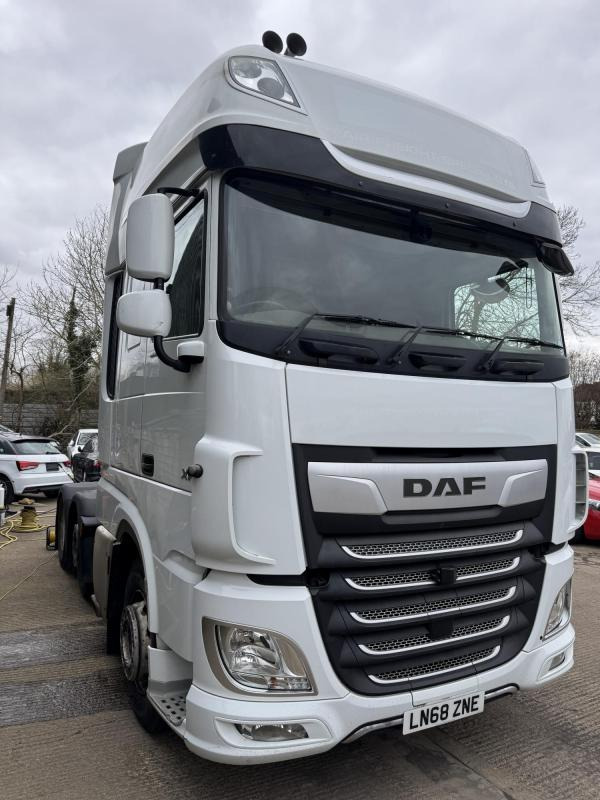 DAF FTG XF 480 Euro 6 Super Space cab - Cabeza tractora: foto 1 DAF FTG XF 480 Euro 6 Super Space cab - Cabeza tractora: foto 1