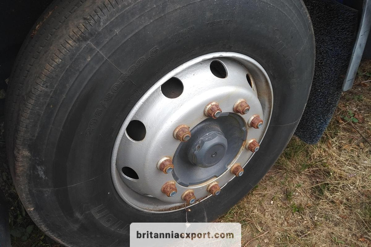 Camión chasis VOLVO FL619 Intercooler | Manual Pump | 19 Ton | On 10 Studs | Full Springs Suspension |: foto 8 Camión chasis VOLVO FL619 Intercooler | Manual Pump | 19 Ton | On 10 Studs | Full Springs Suspension |: foto 8