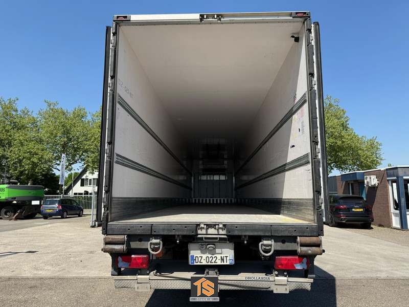 LAMBERET LVF S 3F KOELER/REEFER/KUHLKOFFER - CARRIER VECTOR 1550 - APK/TUV 01/2026 - TOP! - Semirremolque frigorífico: foto 5 LAMBERET LVF S 3F KOELER/REEFER/KUHLKOFFER - CARRIER VECTOR 1550 - APK/TUV 01/2026 - TOP! - Semirremolque frigorífico: foto 5