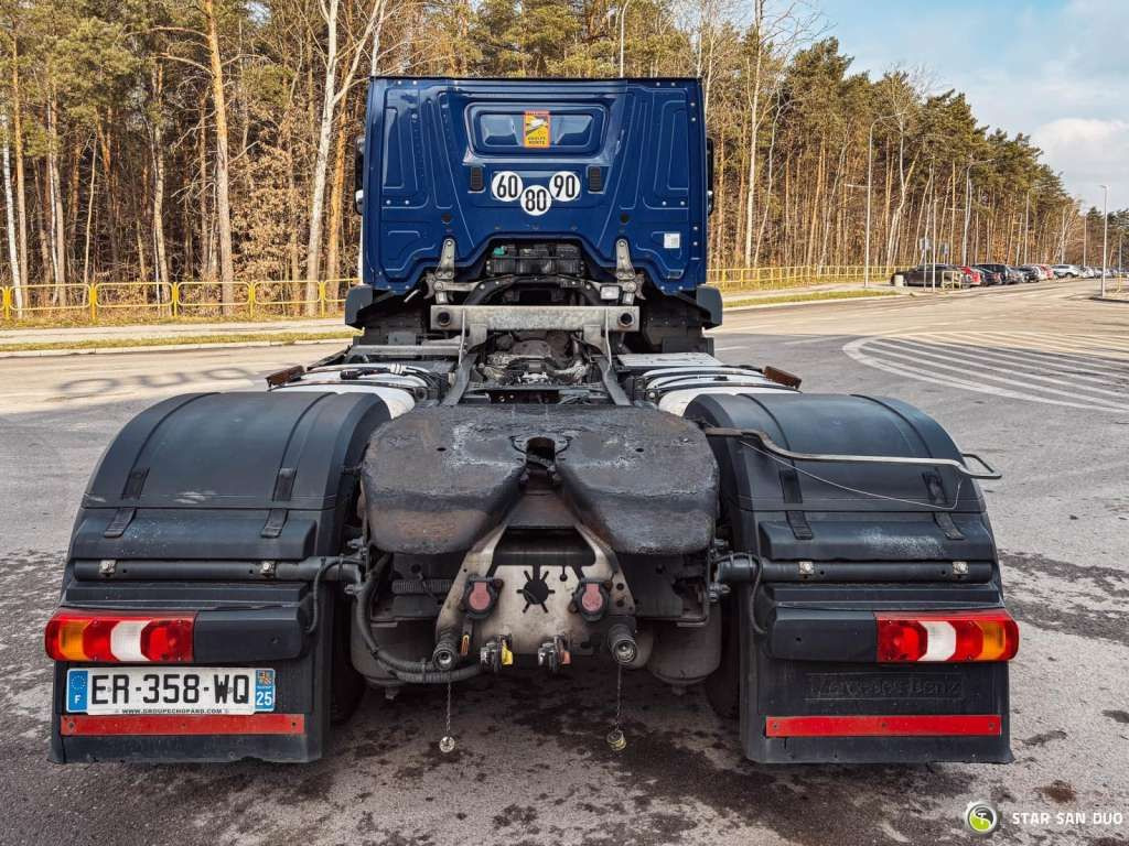Mercedes-Benz ACTROS 1843 4x2 EURO 6 Hydraulic LOHR - Cabeza tractora: foto 5 Mercedes-Benz ACTROS 1843 4x2 EURO 6 Hydraulic LOHR - Cabeza tractora: foto 5