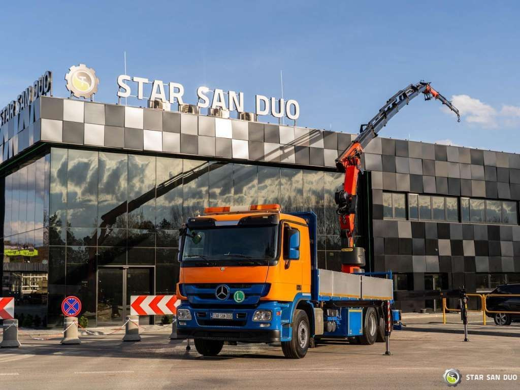 Mercedes-Benz ACTROS 2541 6x2 Palfinger PK 34002 Crane Winch - Camión grúa: foto 1 Mercedes-Benz ACTROS 2541 6x2 Palfinger PK 34002 Crane Winch - Camión grúa: foto 1