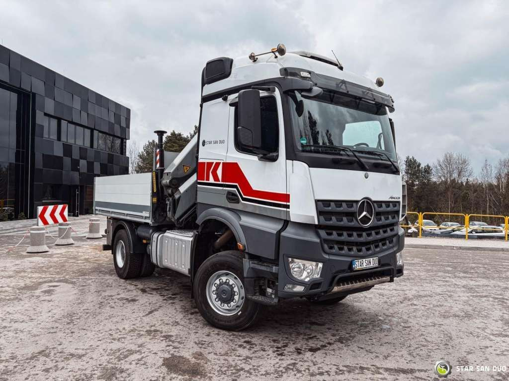 Mercedes-Benz AROCS 1851 4x4 PALFINGER PK 20002 Crane Kran - Camión grúa: foto 5 Mercedes-Benz AROCS 1851 4x4 PALFINGER PK 20002 Crane Kran - Camión grúa: foto 5