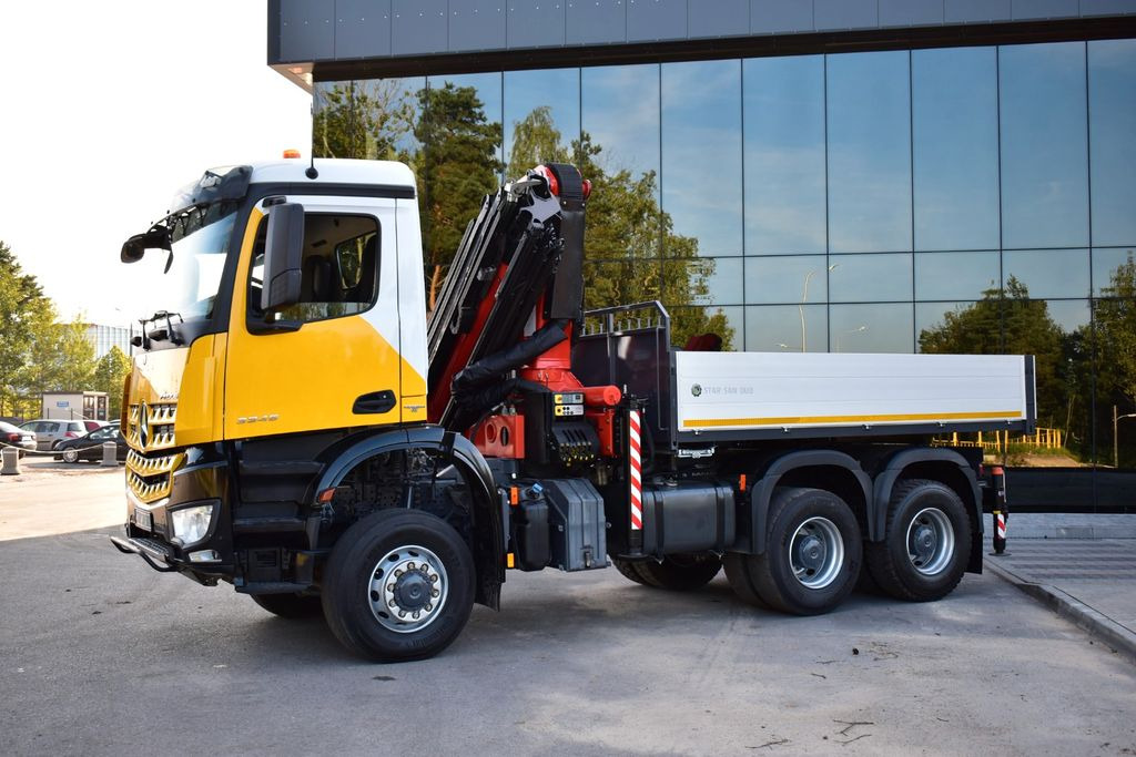 Mercedes-Benz AROCS 3345 6x6 PALFINGER PK 33002 EURO 6 KRAN - Camión grúa, Camión caja abierta: foto 4 Mercedes-Benz AROCS 3345 6x6 PALFINGER PK 33002 EURO 6 KRAN - Camión grúa, Camión caja abierta: foto 4