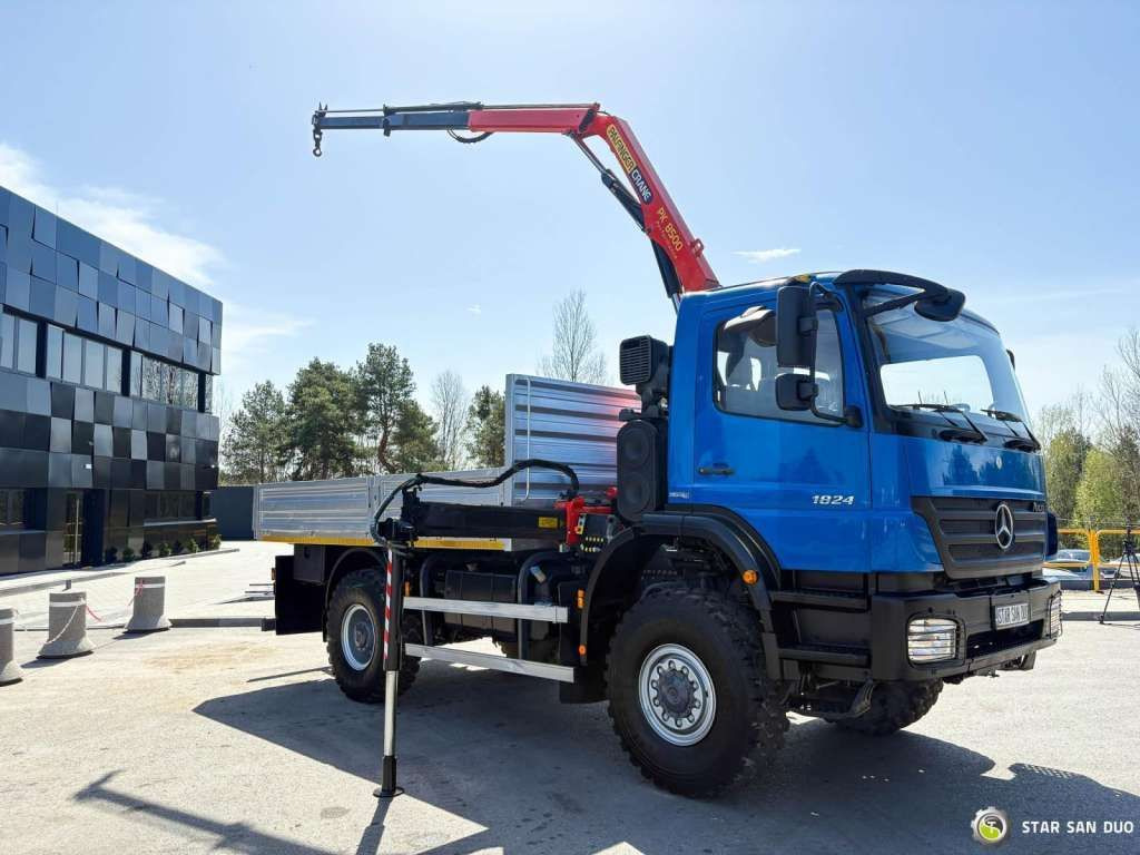 Mercedes-Benz  AXOR 1824 4x4 PALFINGER PK 8500 Crane Kran - Camión grúa: foto 2 Mercedes-Benz  AXOR 1824 4x4 PALFINGER PK 8500 Crane Kran - Camión grúa: foto 2