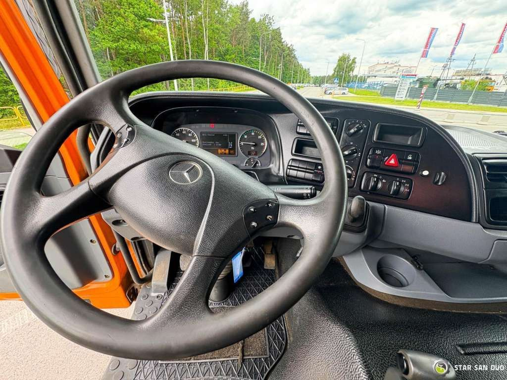 Leasing de  Mercedes-Benz  Actros 1841 AK 4x4 Hiab 288E-7 Crane Kipper Mercedes-Benz  Actros 1841 AK 4x4 Hiab 288E-7 Crane Kipper: foto 15