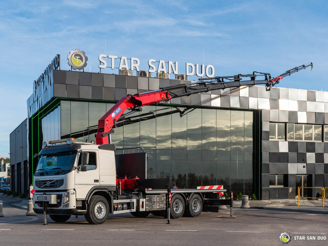 - Camión grúa: foto 1 - Camión grúa: foto 1