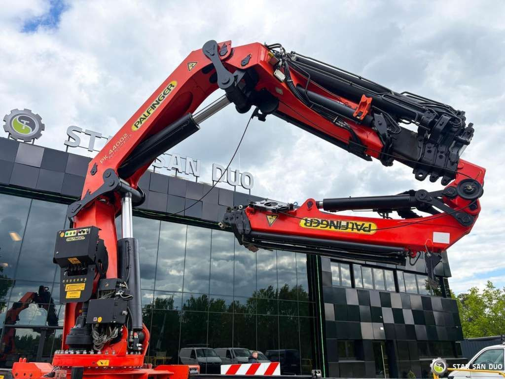 Leasing de  Scania  R143 HL 6x2 PALFINGER PK44002 Crane Kran Scania  R143 HL 6x2 PALFINGER PK44002 Crane Kran: foto 24