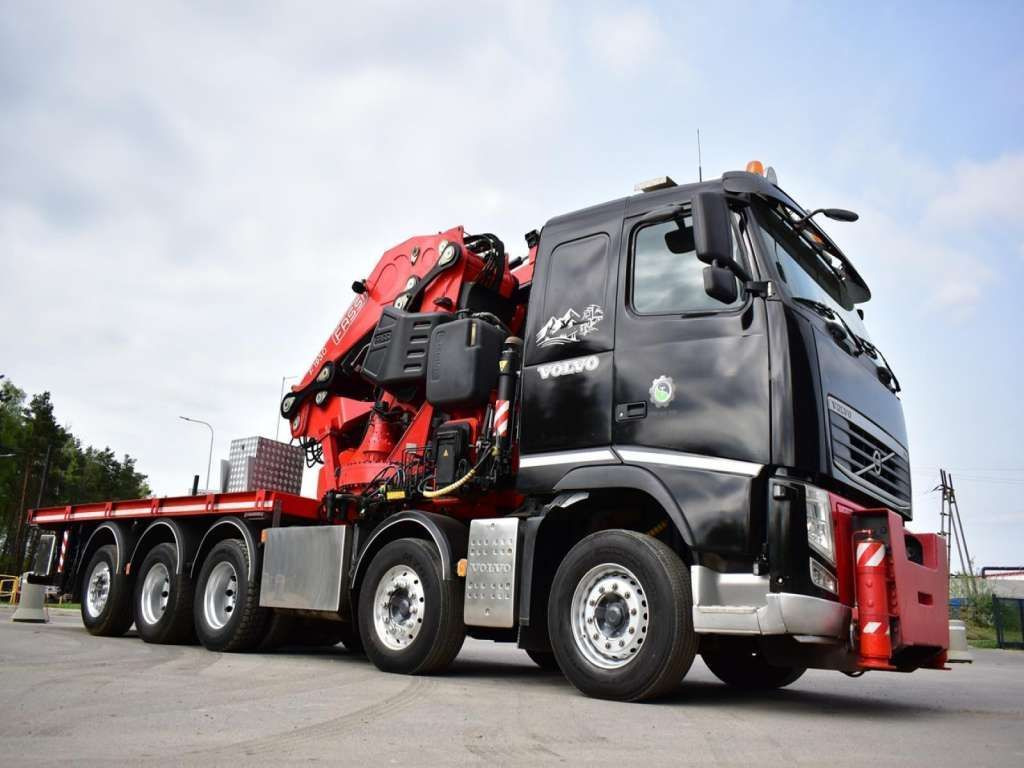 Volvo FH 540 10x4 FASSI F1950 FLY JIB WINCH 46m !!! Volvo FH 540 10x4 FASSI F1950 FLY JIB WINCH 46m !!! - Camión grúa: foto 2 Volvo FH 540 10x4 FASSI F1950 FLY JIB WINCH 46m !!! Volvo FH 540 10x4 FASSI F1950 FLY JIB WINCH 46m !!! - Camión grúa: foto 2