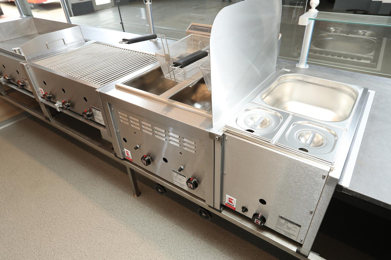 Verkaufsanhänger BORCO HÖHNS - Remolque venta ambulante: foto 4 Verkaufsanhänger BORCO HÖHNS - Remolque venta ambulante: foto 4