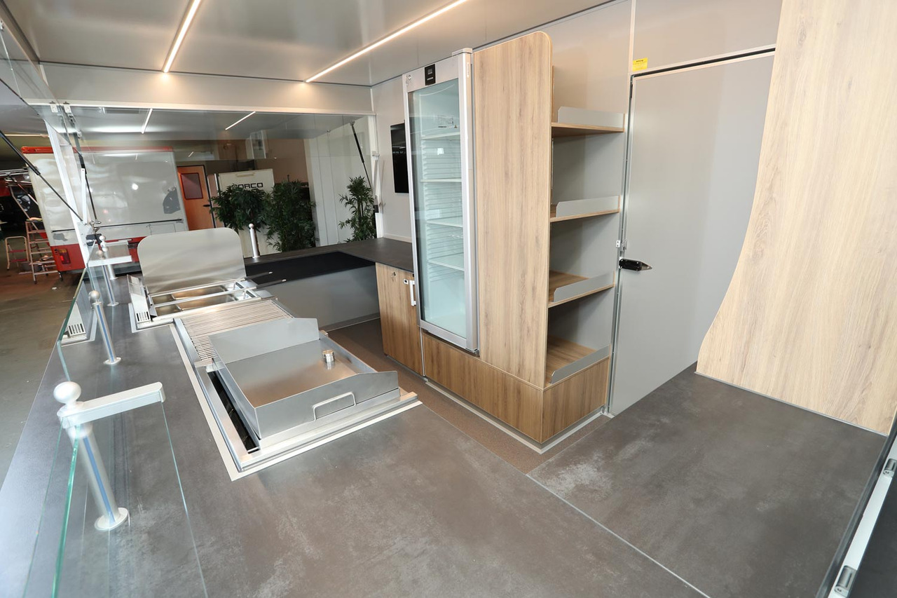 Verkaufsanhänger BORCO HÖHNS - Remolque venta ambulante: foto 3 Verkaufsanhänger BORCO HÖHNS - Remolque venta ambulante: foto 3