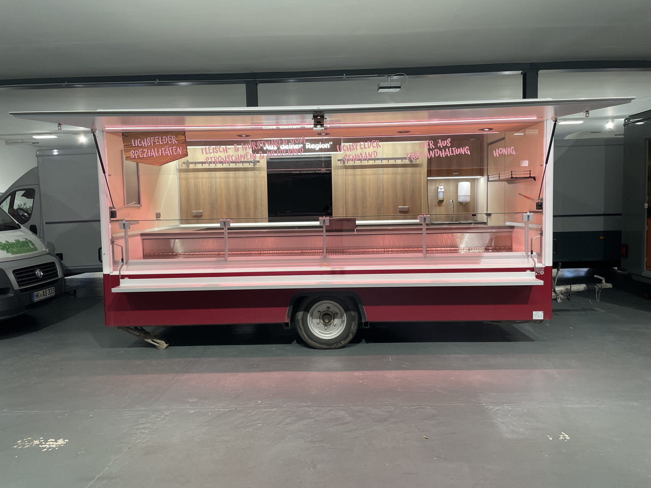 Verkaufsanhänger BORCO HÖHNS - Remolque venta ambulante: foto 1 Verkaufsanhänger BORCO HÖHNS - Remolque venta ambulante: foto 1