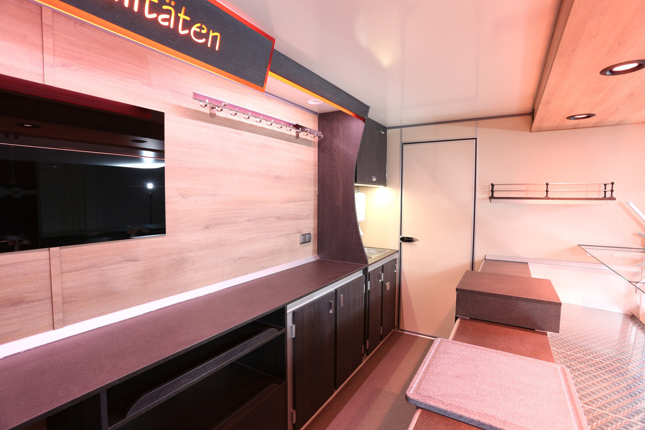 Verkaufsanhänger BORCO HÖHNS - Remolque venta ambulante: foto 2 Verkaufsanhänger BORCO HÖHNS - Remolque venta ambulante: foto 2