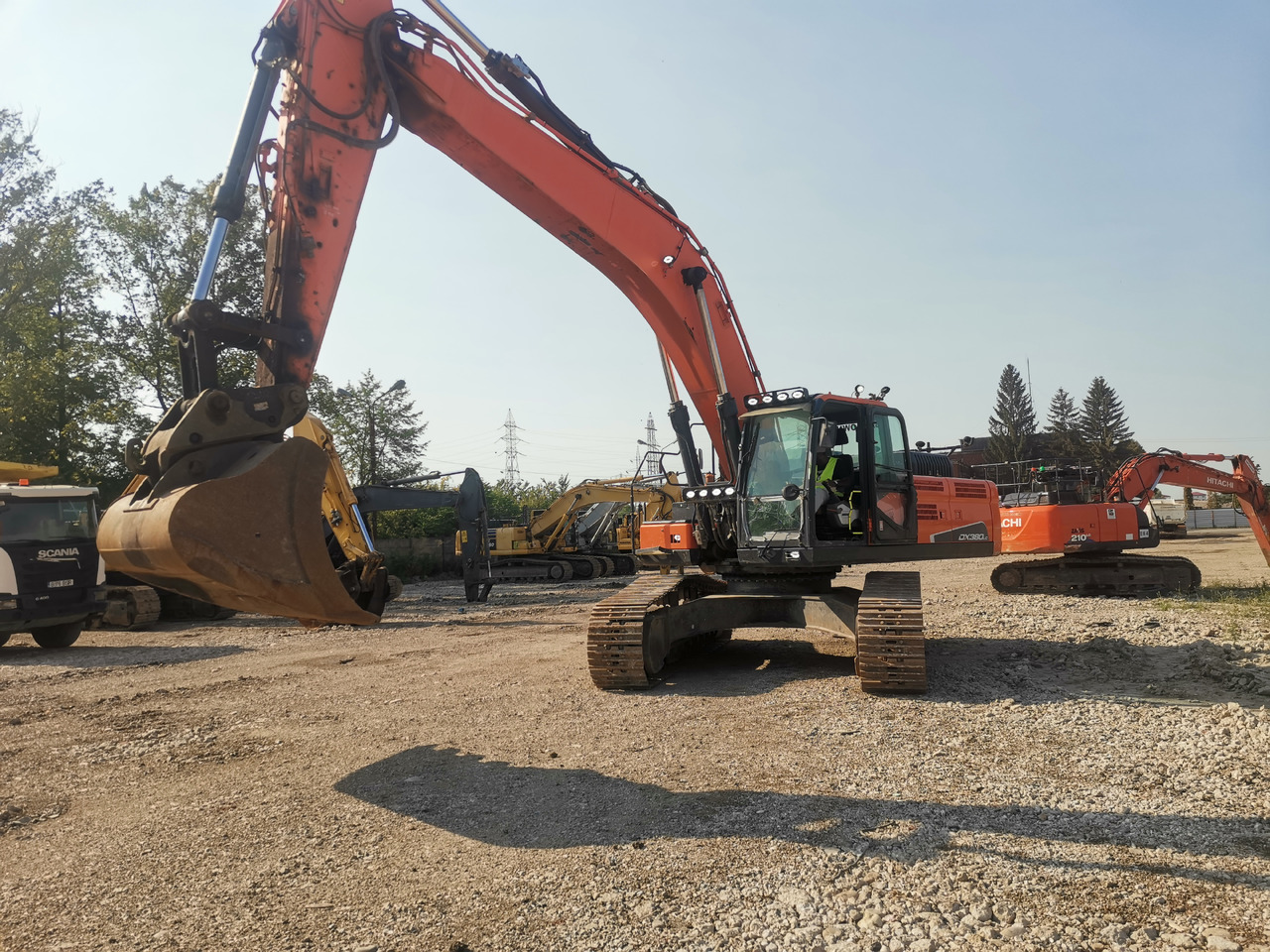 DOOSAN DX 380 - Excavadora: foto 1 DOOSAN DX 380 - Excavadora: foto 1