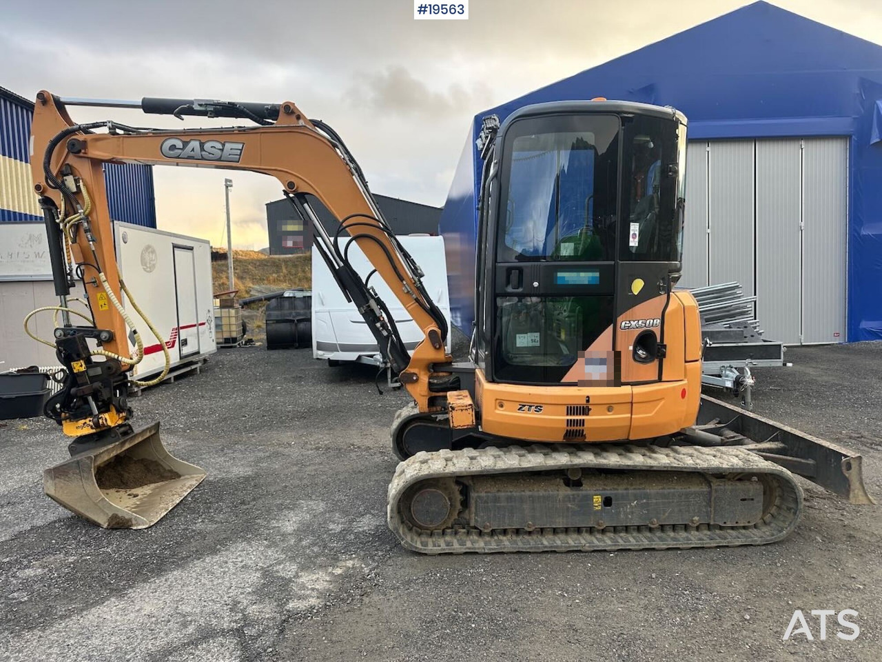 Case CX50B gravemaskin m/ rototilt, hammer, klype og 3 skuffer. Lavt timetall! - Excavadora: foto 4 Case CX50B gravemaskin m/ rototilt, hammer, klype og 3 skuffer. Lavt timetall! - Excavadora: foto 4