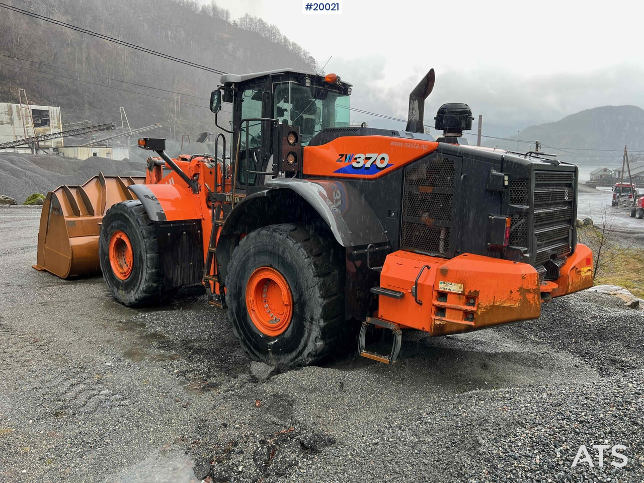 Hitachi zw370-6 Hjullaster m/ vekt, skriver og skuffe - Cargadora de ruedas: foto 4 Hitachi zw370-6 Hjullaster m/ vekt, skriver og skuffe - Cargadora de ruedas: foto 4