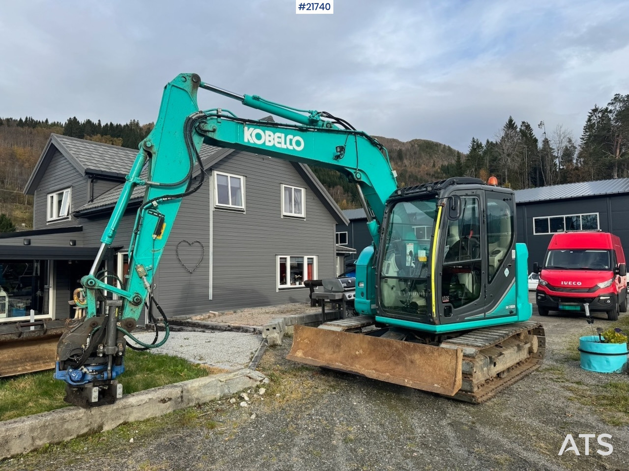 Kobelco 2018 Kobelco SK75SR-3E m/ Rototilt, 2 skuffer og Klype. 1850 timer! - Excavadora de cadenas: foto 1 Kobelco 2018 Kobelco SK75SR-3E m/ Rototilt, 2 skuffer og Klype. 1850 timer! - Excavadora de cadenas: foto 1