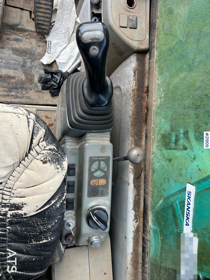 Excavadora de cadenas Kobelco sk135SRLC m/ pusseskuffe og graveskuffe: foto 27