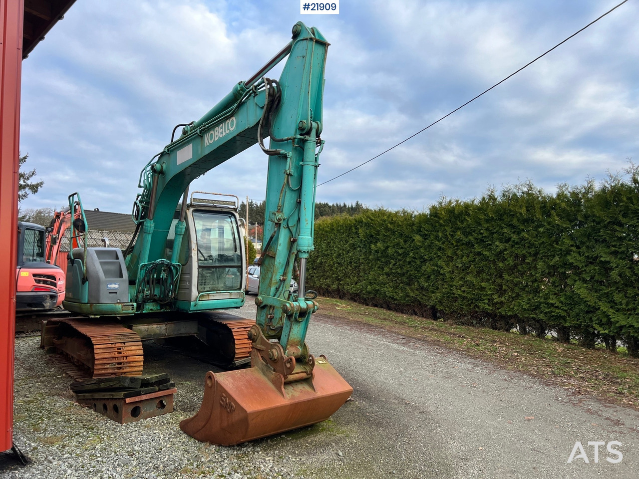 Excavadora de cadenas Kobelco sk135SRLC m/ pusseskuffe og graveskuffe: foto 29