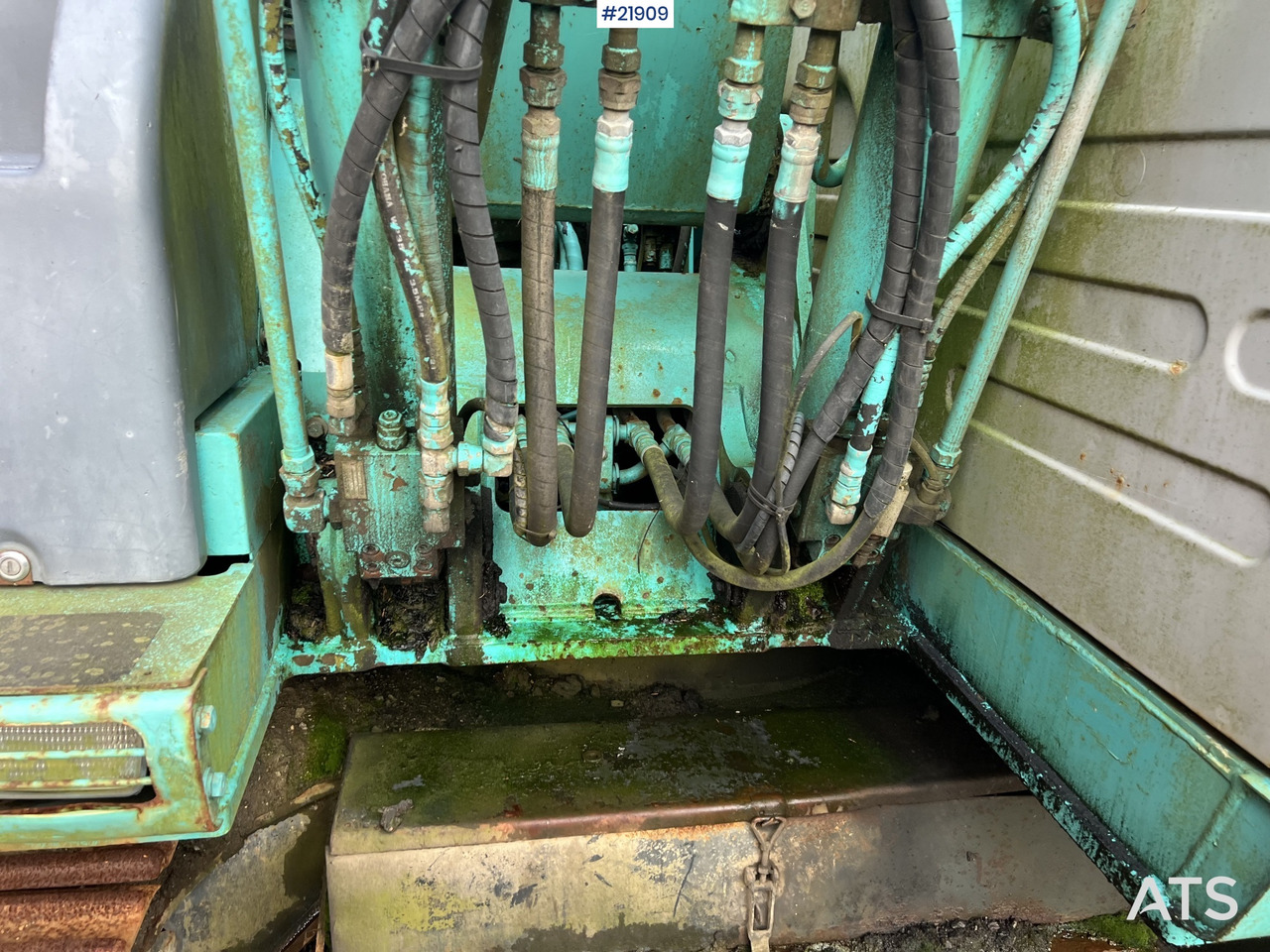 Excavadora de cadenas Kobelco sk135SRLC m/ pusseskuffe og graveskuffe: foto 6