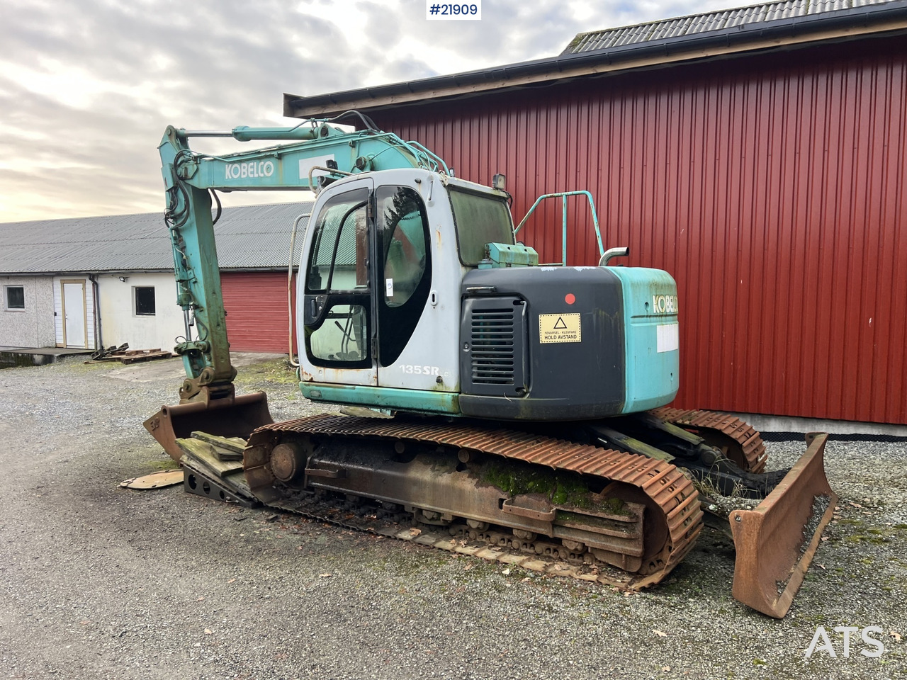 Excavadora de cadenas Kobelco sk135SRLC m/ pusseskuffe og graveskuffe: foto 14