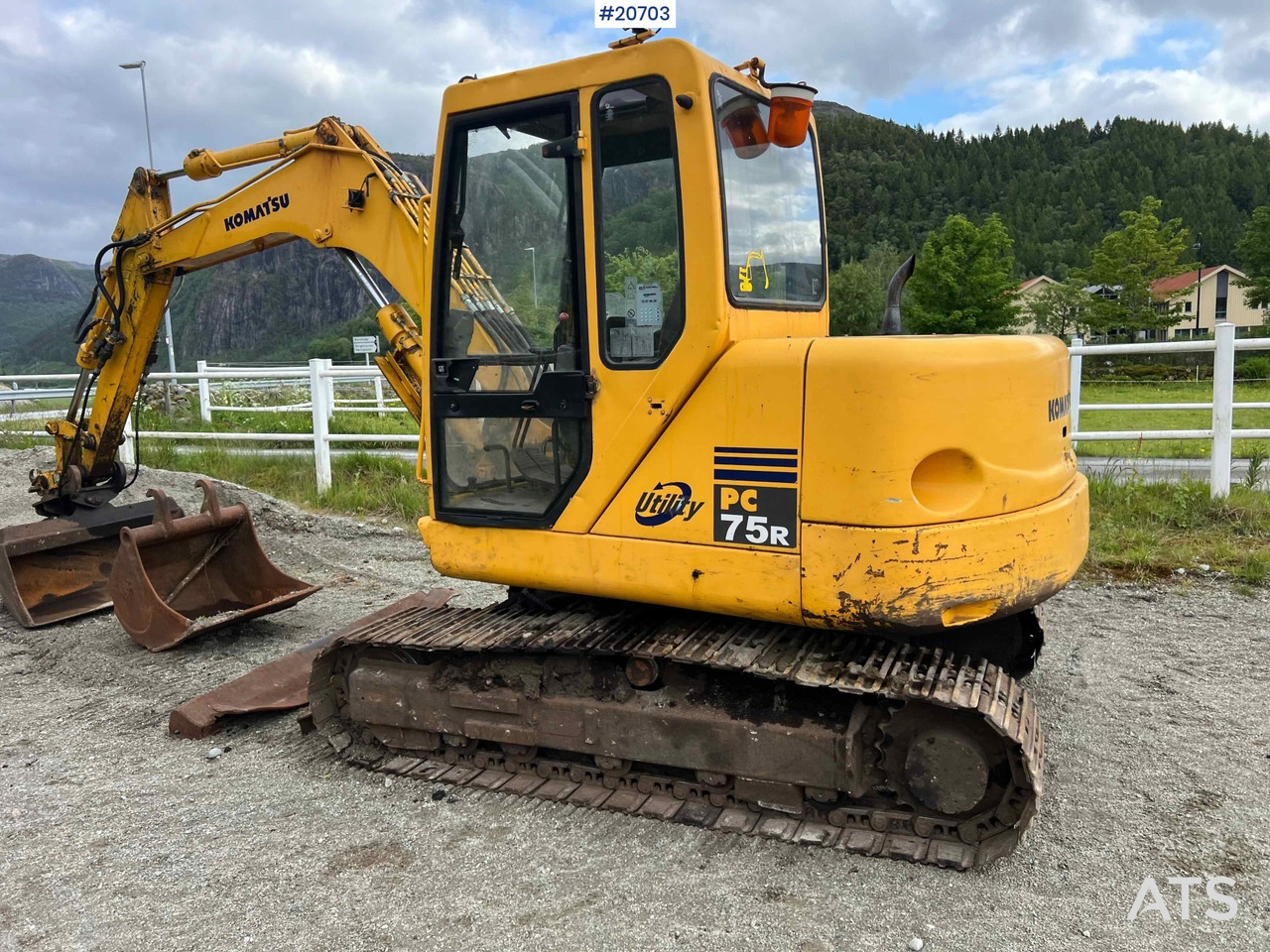 Komatsu PC75 - Excavadora: foto 4 Komatsu PC75 - Excavadora: foto 4