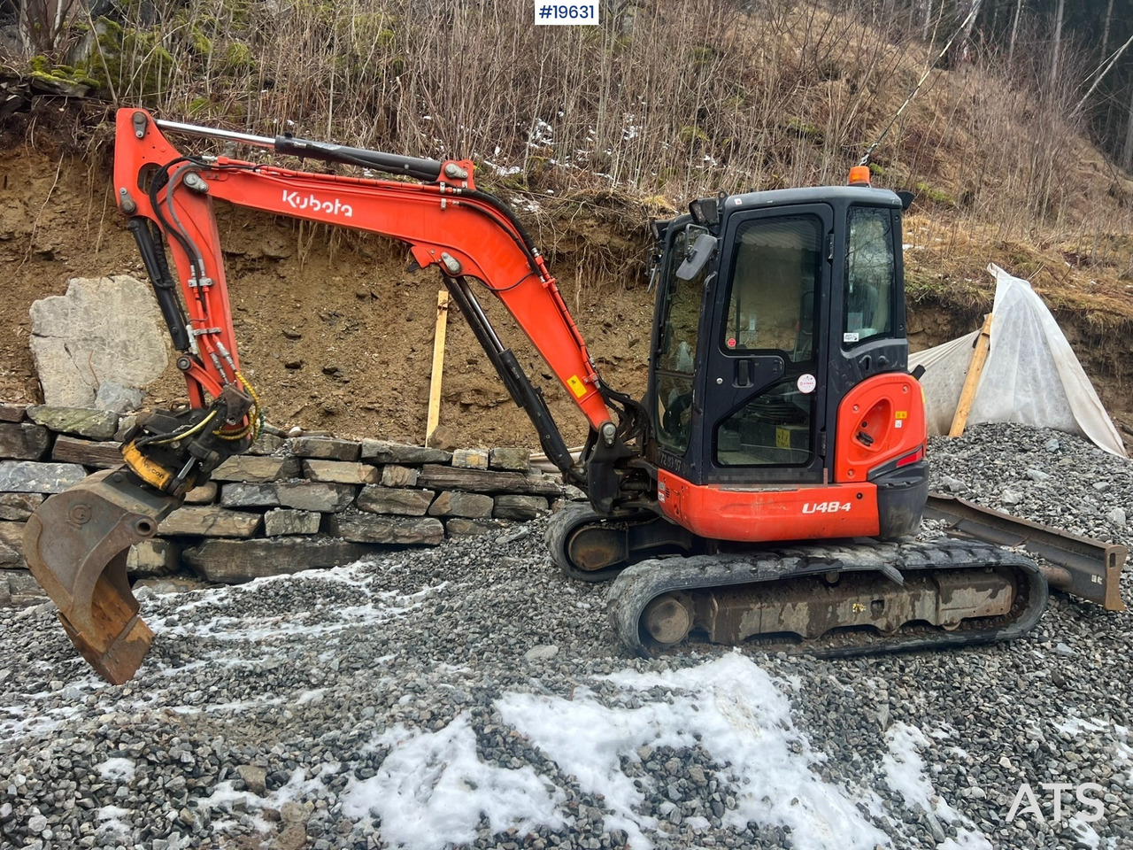 Kubota U48-4 - Excavadora: foto 4 Kubota U48-4 - Excavadora: foto 4