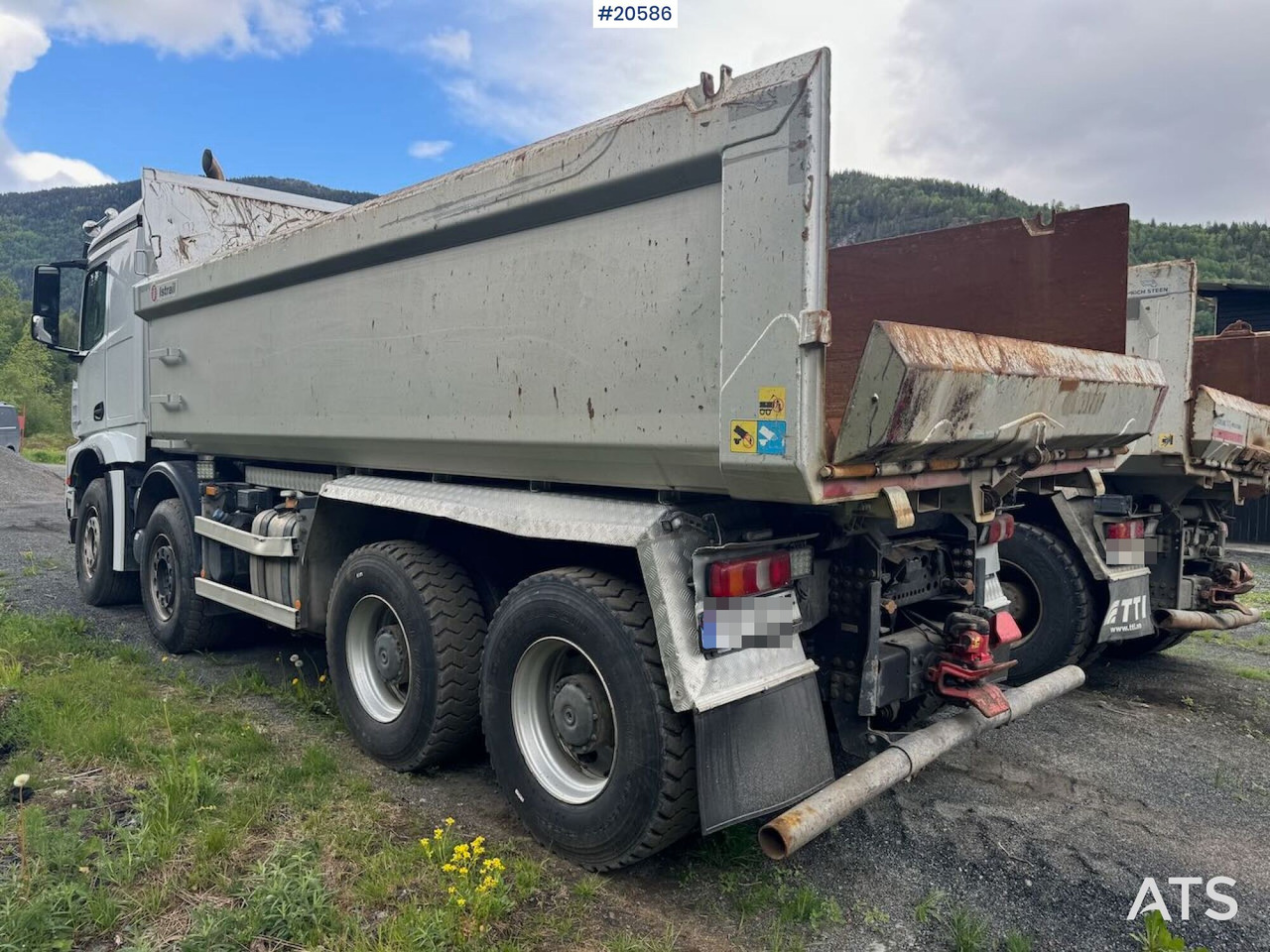 Mercedes Arocs 3258 - Camión volquete: foto 4 Mercedes Arocs 3258 - Camión volquete: foto 4