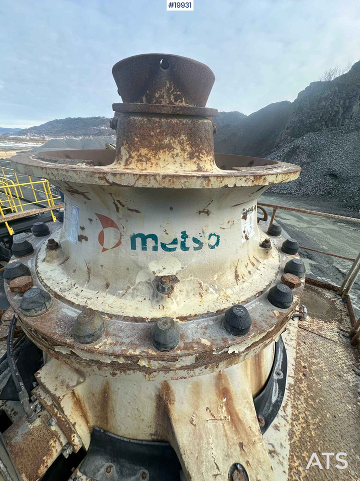 Metso Nordberg GP 300 - Cribadora: foto 3 Metso Nordberg GP 300 - Cribadora: foto 3