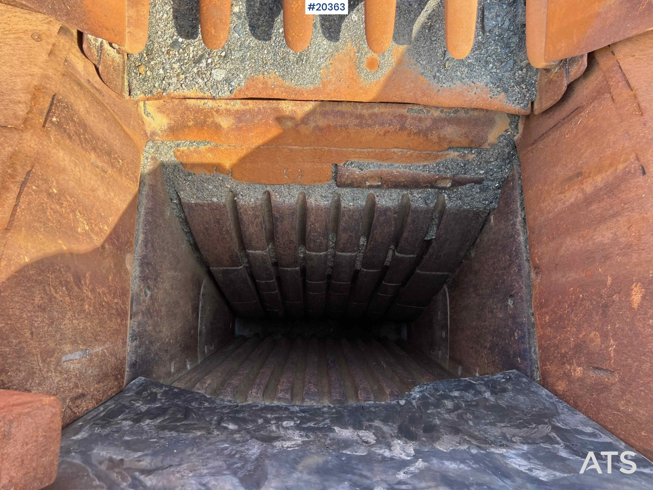 Trituradora de mandíbula Sandvik UJ440I: foto 30