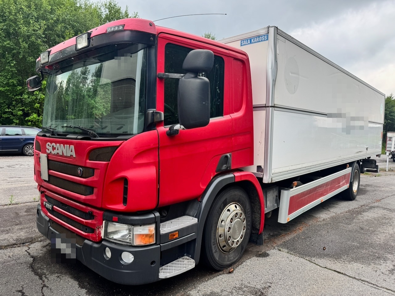 Scania P280 - Camión caja cerrada: foto 1 Scania P280 - Camión caja cerrada: foto 1