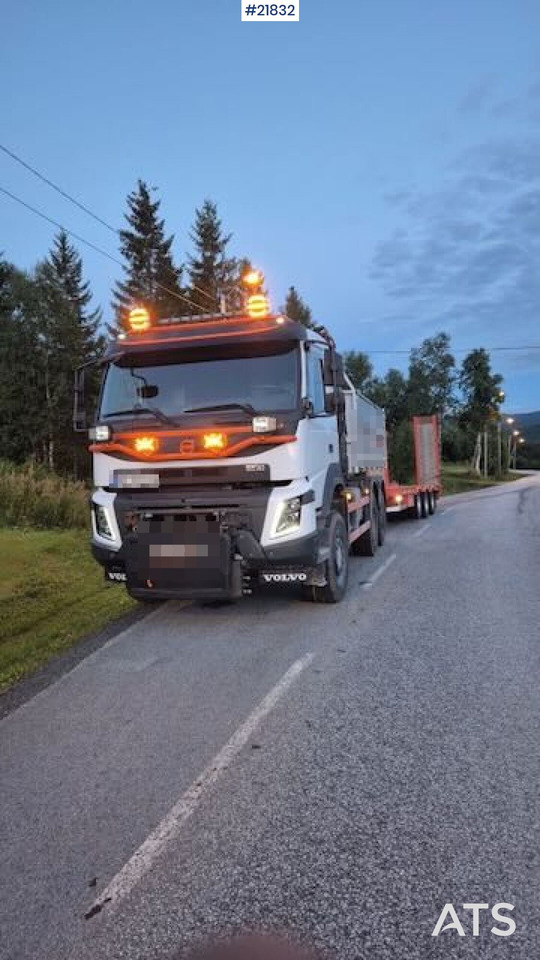 Volvo 2019 Volvo FMX 6x6 brøyterigget tippbil m/ 9,5 t/m kran, 2 sett dekk og lettkasse - Camión volquete: foto 2 Volvo 2019 Volvo FMX 6x6 brøyterigget tippbil m/ 9,5 t/m kran, 2 sett dekk og lettkasse - Camión volquete: foto 2