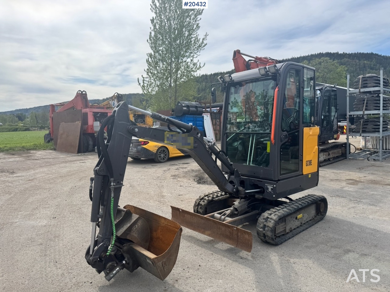 Volvo EC18E - Excavadora: foto 1 Volvo EC18E - Excavadora: foto 1