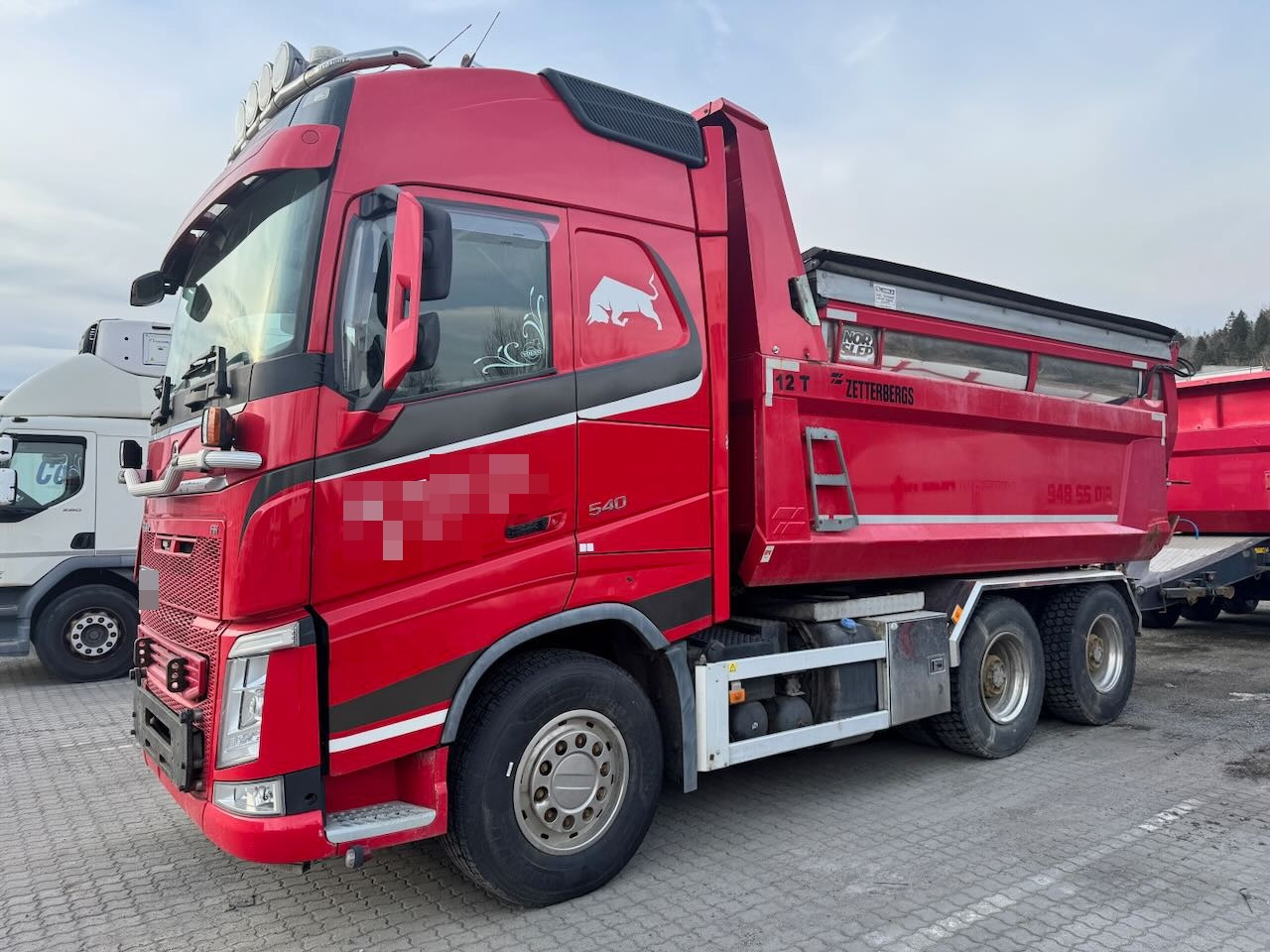 Volvo FH 540 - Camión volquete: foto 3 Volvo FH 540 - Camión volquete: foto 3