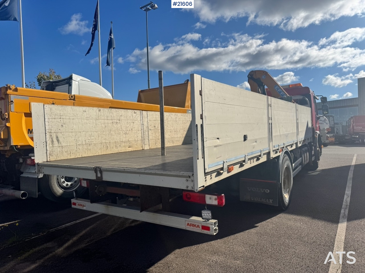 Volvo Volvo FE320 4x2 Kranbil m/ Effer 145 Kran - Camión grúa: foto 5 Volvo Volvo FE320 4x2 Kranbil m/ Effer 145 Kran - Camión grúa: foto 5