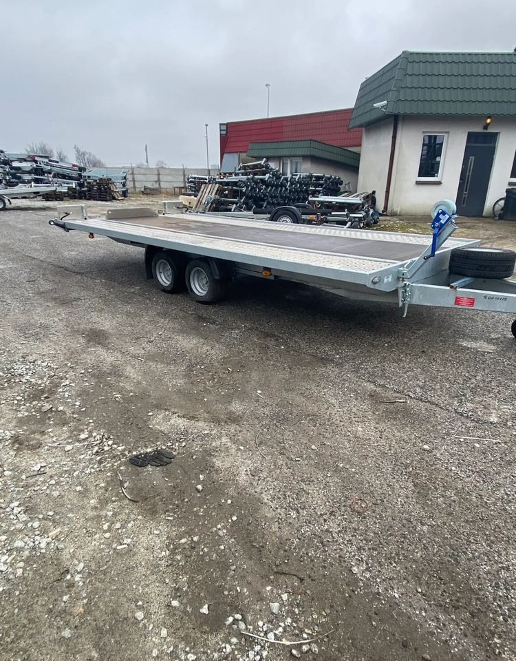 Niewiadów Saturn 4,5 x 2,10 sklejka - Remolque portavehículos: foto 2 Niewiadów Saturn 4,5 x 2,10 sklejka - Remolque portavehículos: foto 2