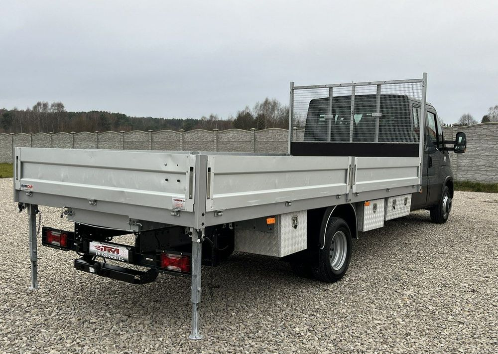 Iveco Daily - Furgoneta combi: foto 5 Iveco Daily - Furgoneta combi: foto 5