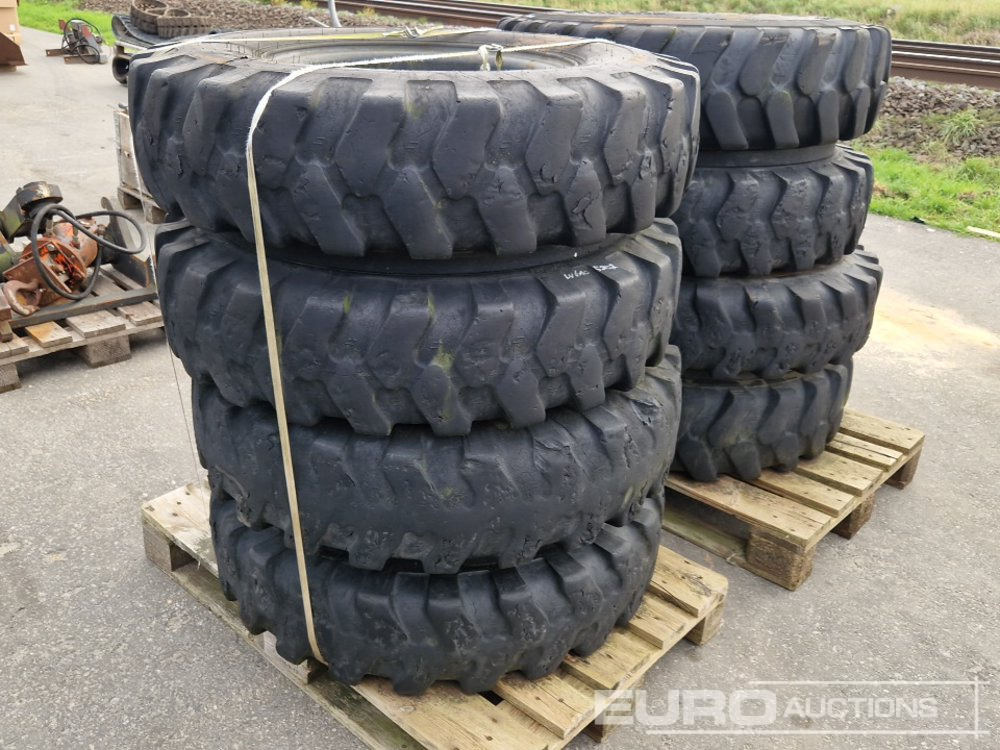 10.00-20 Tyres on Rims - Neumático: foto 2 10.00-20 Tyres on Rims - Neumático: foto 2