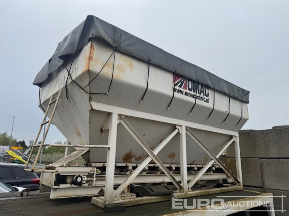 1988 JUMBO TV280C Tri-axle Split Spreader Trailer, Watertank, Hatz 1D41C engine, Conveyorbelt (Dutch Export Docs. Available) - Remolque isotérmico: foto 2 1988 JUMBO TV280C Tri-axle Split Spreader Trailer, Watertank, Hatz 1D41C engine, Conveyorbelt (Dutch Export Docs. Available) - Remolque isotérmico: foto 2