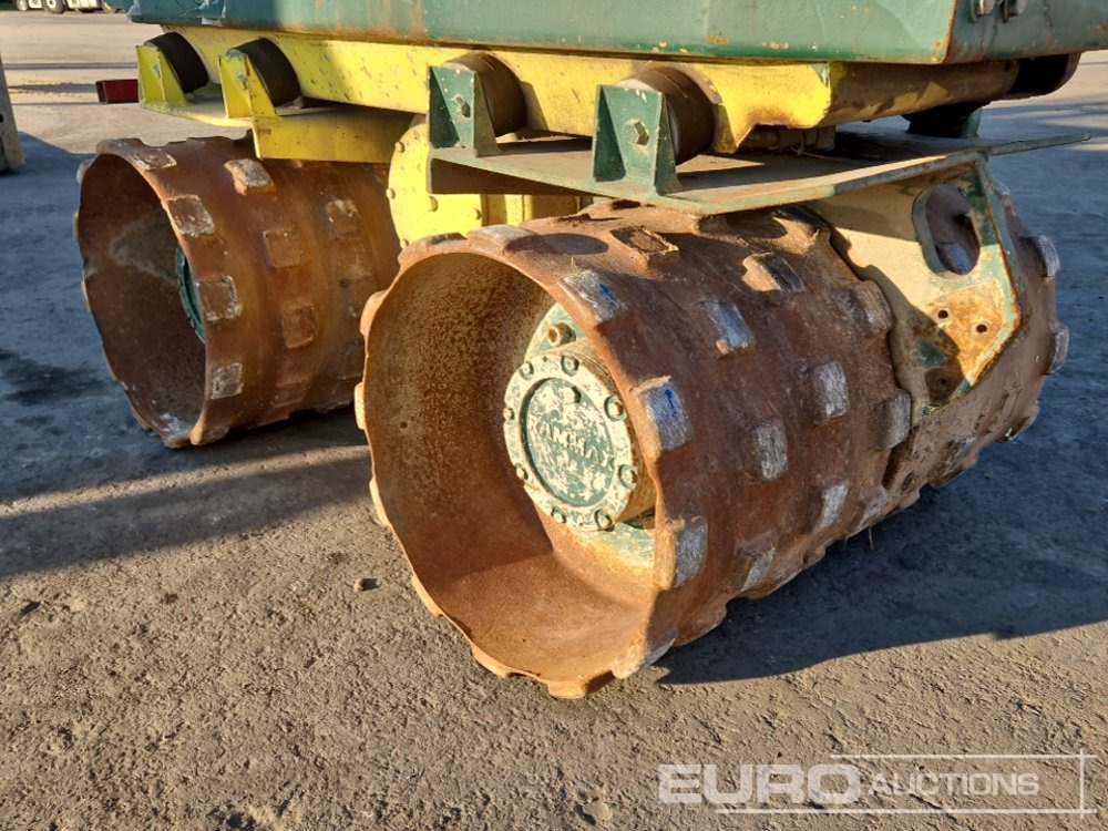 2004 Rammax RW1504 - Mini compactadora: foto 5 2004 Rammax RW1504 - Mini compactadora: foto 5