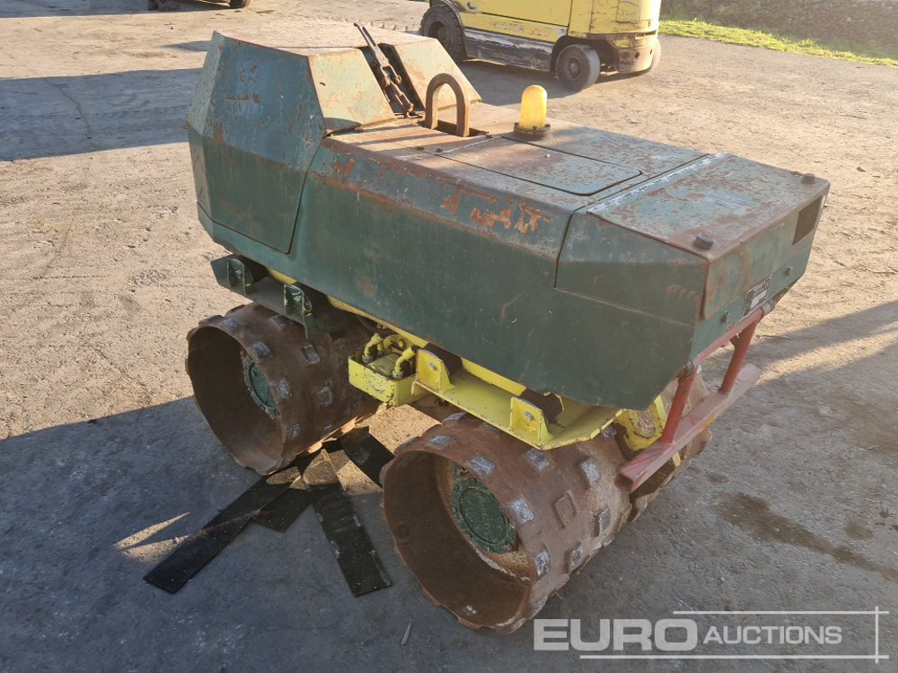 2004 Rammax RW1504 - Mini compactadora: foto 2 2004 Rammax RW1504 - Mini compactadora: foto 2