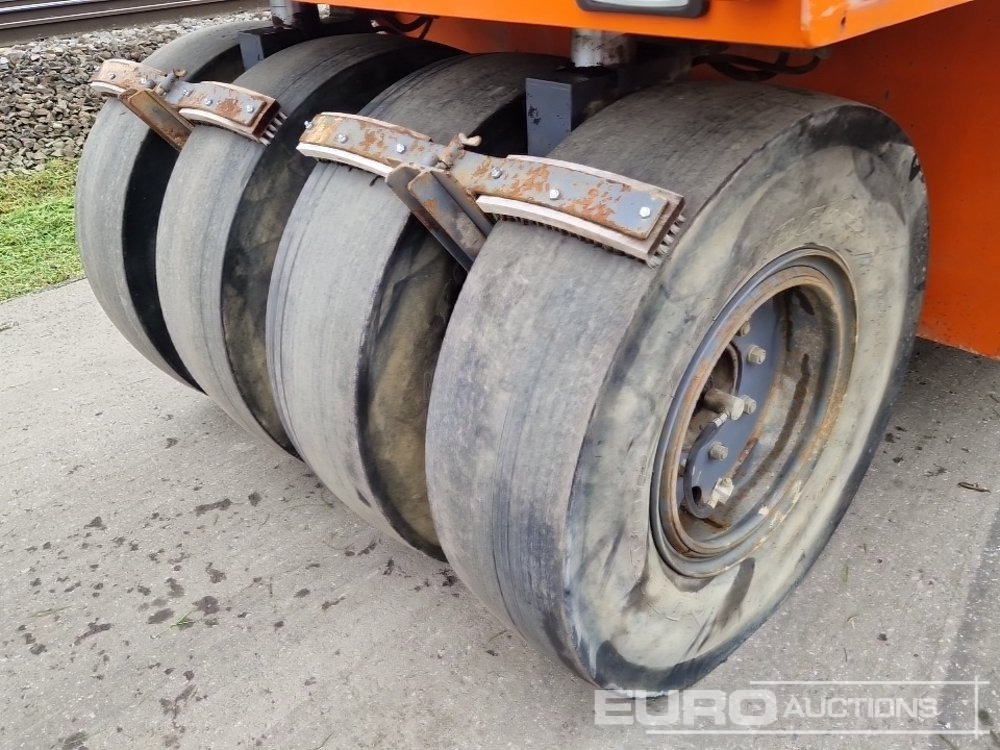 Rodillo 2010 Hamm GRW15: foto 12