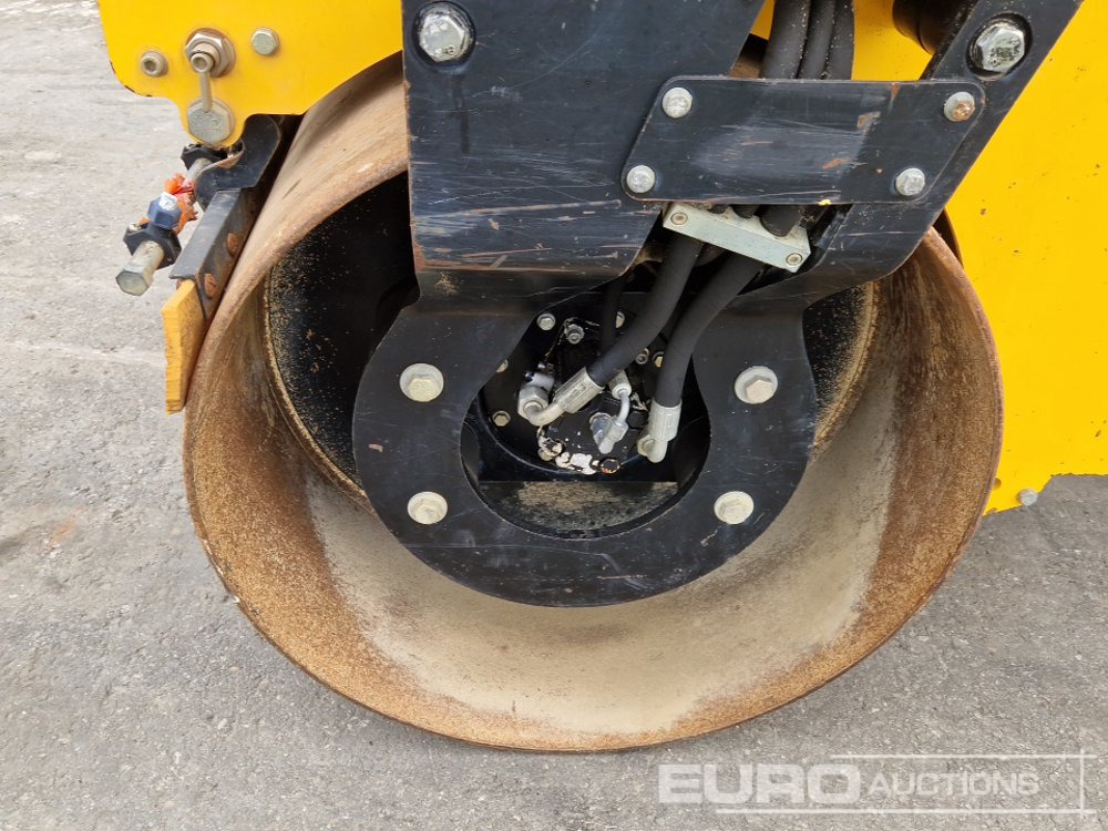 Rodillo 2011 JCB VMT260: foto 15